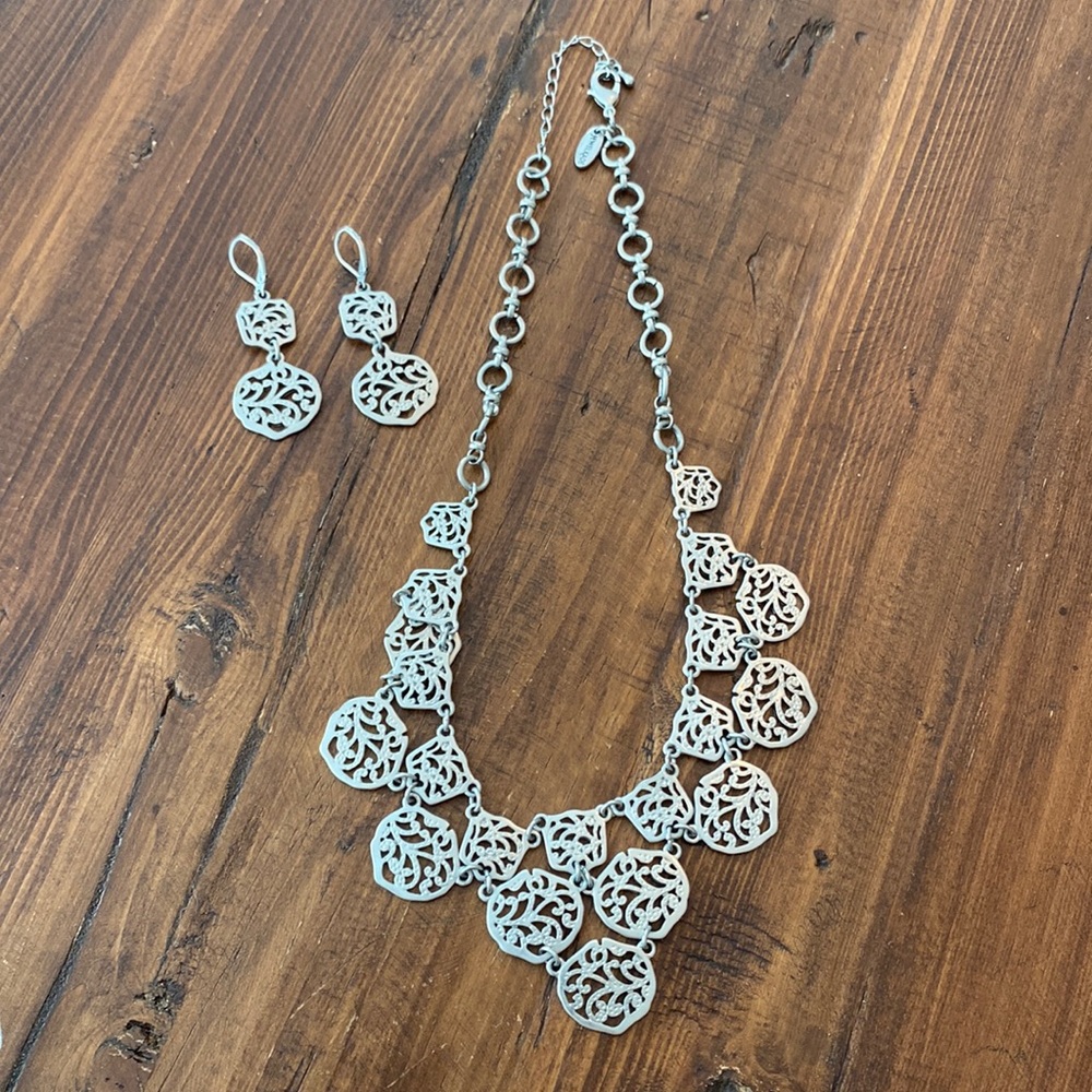 Jewel Kade silver necklace and earring set- like new!!